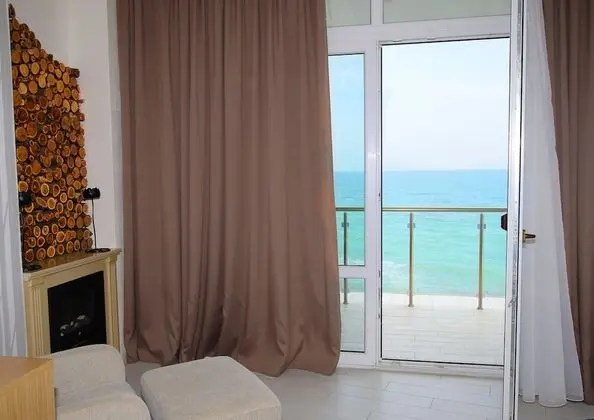 Süit, Deniz Manzaralı (Shower)