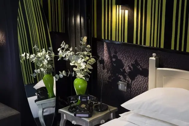 Deluxe Tek Büyük veya İki Ayrı Yataklı Oda (Design)