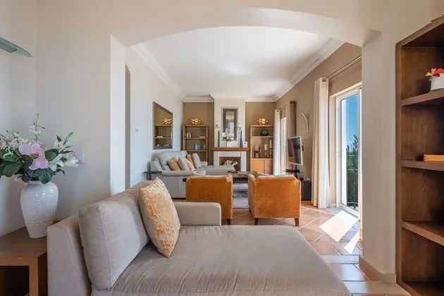 Villa, 3 Yatak Odası, Havuz Kullanımı, Deniz Manzaralı
