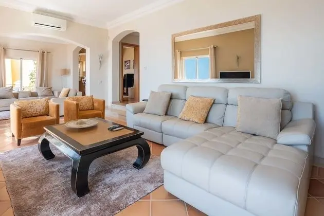 Villa, 3 Yatak Odası, Havuz Kullanımı, Deniz Manzaralı