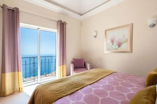 Villa, 3 Yatak Odası, Havuz Kullanımı, Deniz Manzaralı