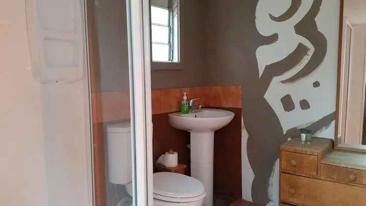 Basic Tek Kişilik Oda, 1 Tek Kişilik Yatak, Ortak Banyo, Bahçe Manzaralı