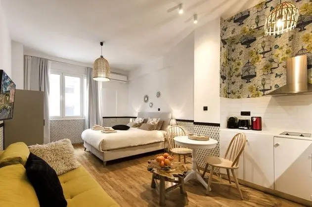 Design Stüdyo, 1 Çift Kişilik Yatak ve Çekyat, Sigara İçilmez, Buzdolabı