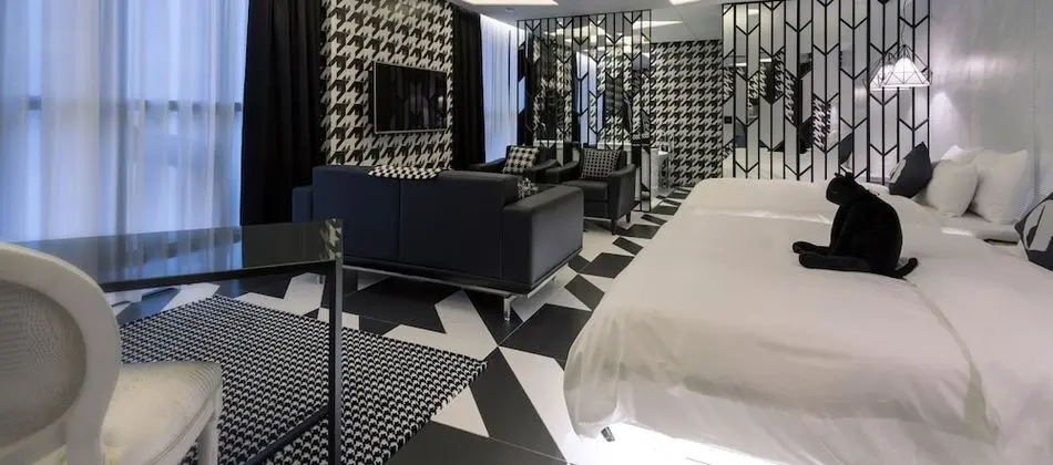 Designers Suite (Design of the room will be randomly assigned)