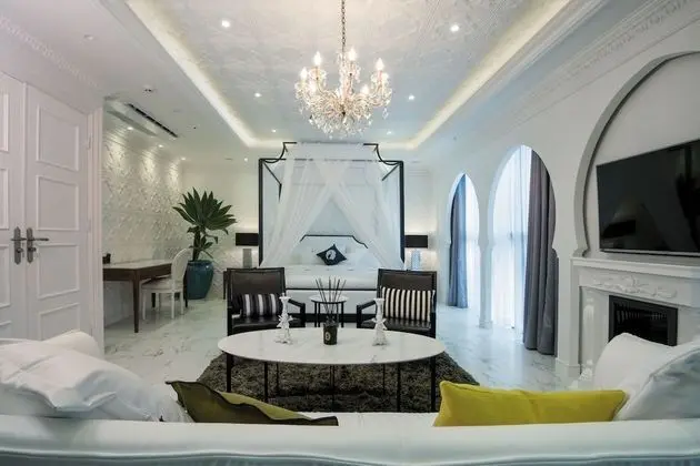 Designers Suite (Design of the room will be randomly assigned)