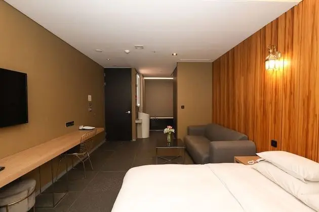 Süit (TwinBed,Max 3 guests-Contact property)