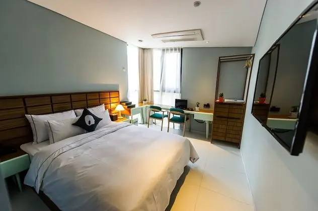 Deluxe Tek Büyük Yataklı Oda