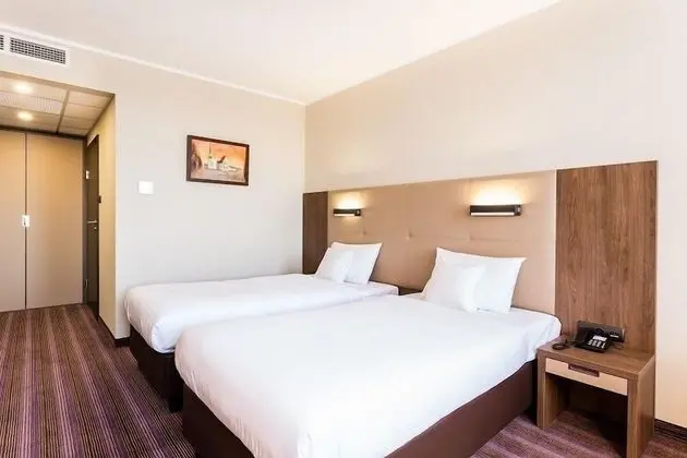 İki Ayrı Yataklı Oda