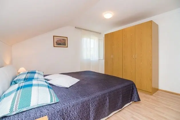 Villa (Three Bedroom Apartment with Terrace )