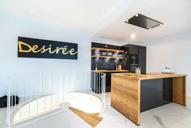 Villa (Three Bedroom Villa with Pool)