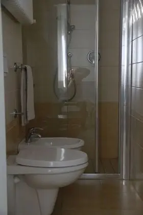 Dört Kişilik Oda