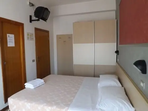 Standard Dört Kişilik Oda