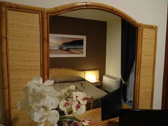 Comfort Tek Büyük veya İki Ayrı Yataklı Oda, Tepe Manzaralı