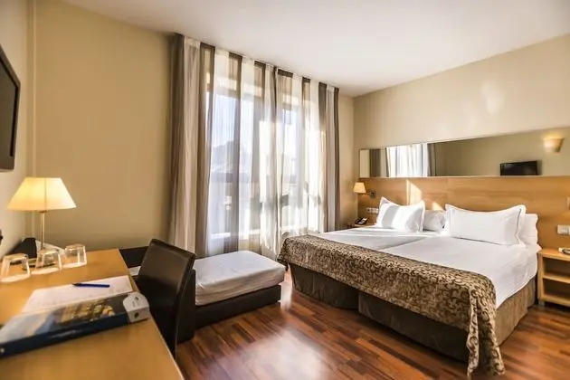 Habitación Twin con cama extra