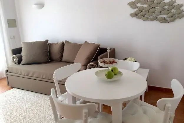 Odada yemek servisi
