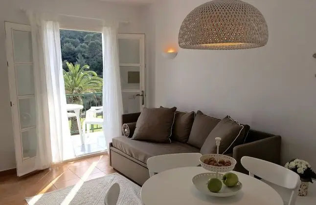 Oturma odası