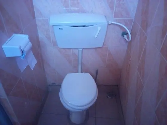 Büyük Yataklı Tek Kişilik Oda