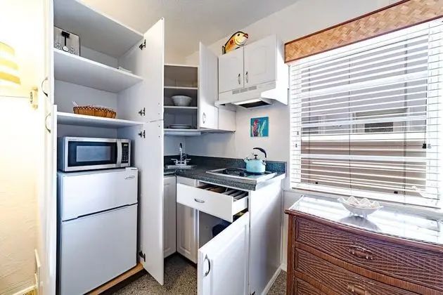 Economy Oda (Efficiency 1 Queen Bed)