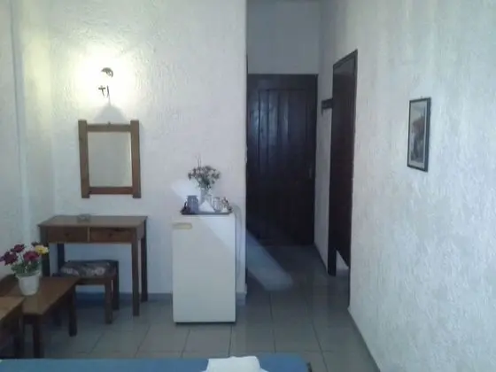 Üç Kişilik Oda, Deniz Manzaralı