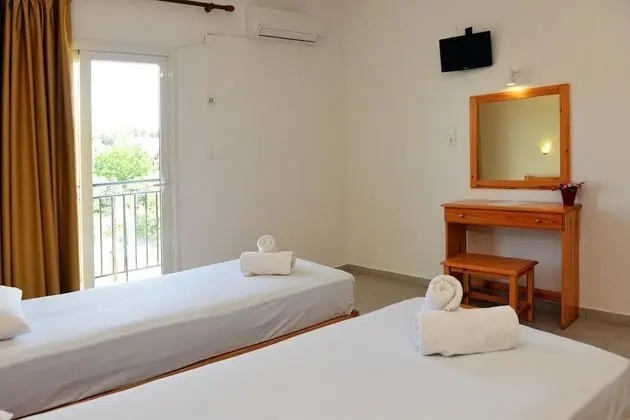 Tek Büyük Yataklı Oda, Balkon