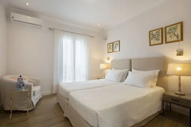 Standard Room (with Rollaway Bed)
