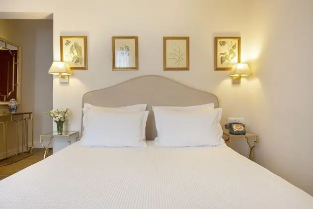 Standard Room (with Rollaway Bed)