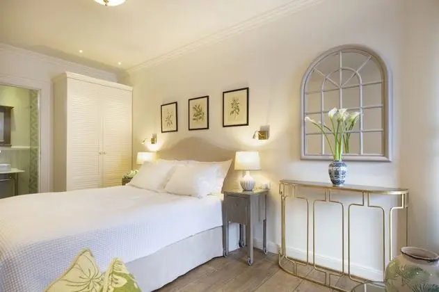 Standard Room (with Rollaway Bed)
