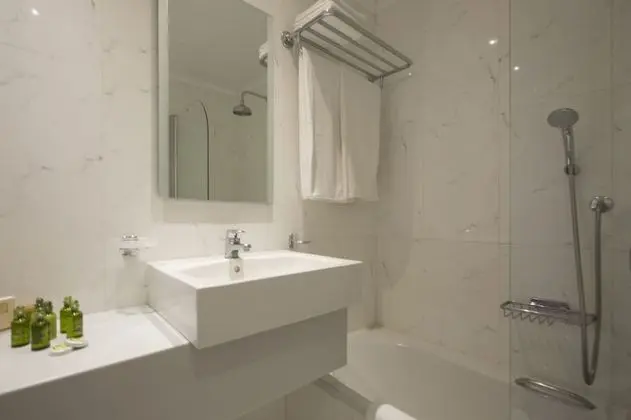 Standard Room (with Rollaway Bed)