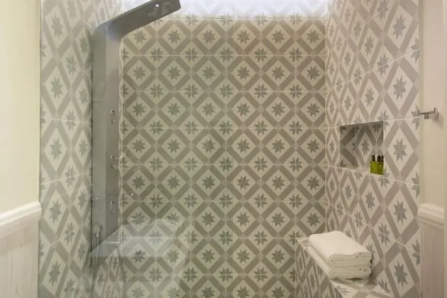 Standard Room (with Rollaway Bed)