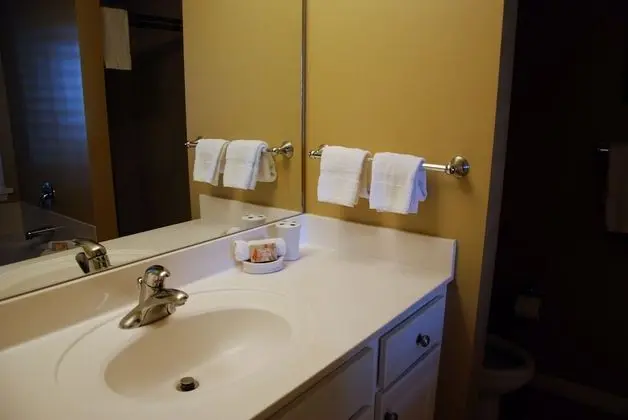 Stüdyo Süit, 1 Büyük (Queen) Boy Yatak ve Çekyat, Küçük Mutfak, Kısmi Deniz Manzarası (Sleeper Sofa)