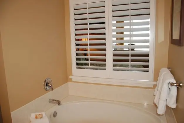 Stüdyo Süit, 1 Büyük (Queen) Boy Yatak ve Çekyat, Küçük Mutfak, Kısmi Deniz Manzarası (Sleeper Sofa)