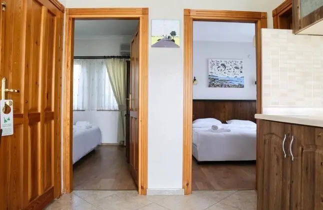 Suite - İki Yatak Odalı, Bahçe Manzaralı