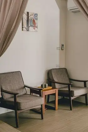 Deluxe Tek Büyük Yataklı Oda (302)
