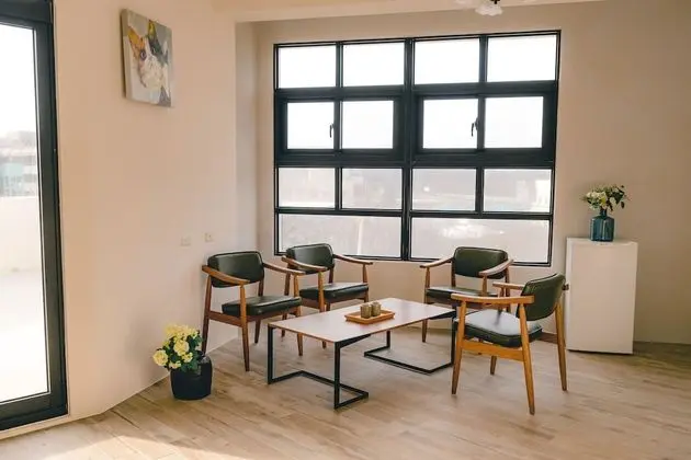 Deluxe Tek Büyük Yataklı Oda (302)