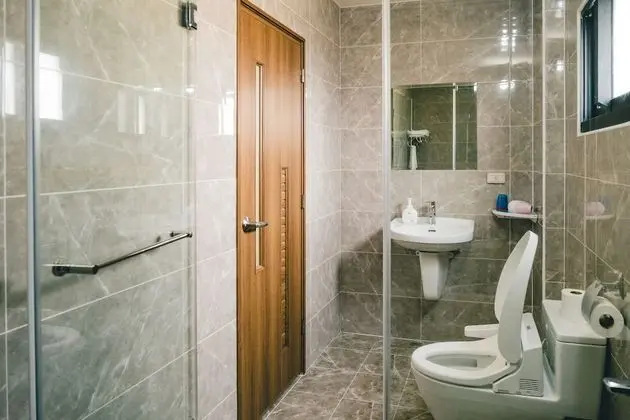 Deluxe Tek Büyük Yataklı Oda (302)