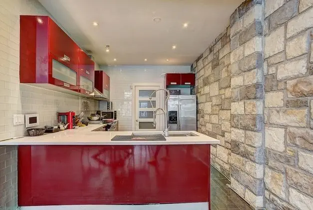 Design Çatı Katı (Loft), 1 En Büyük (King) Boy Yatak, Sigara İçilmez