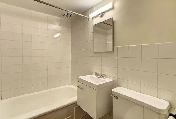 Exclusive Stüdyo, 1 En Büyük (King) Boy Yatak