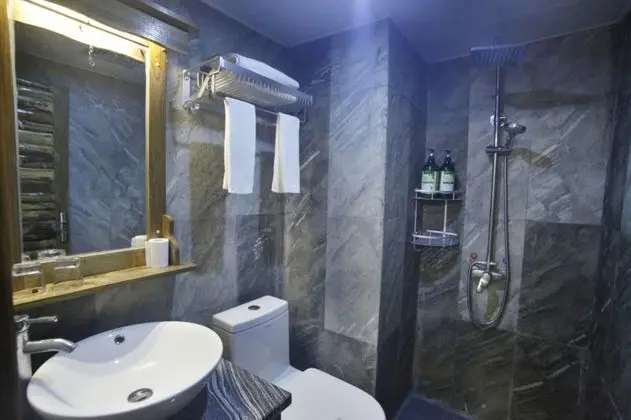 Basic İki Ayrı Yataklı Oda