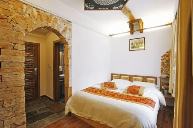 Tek Büyük Yataklı Oda, Balkon