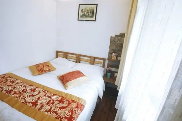 Tek Büyük Yataklı Oda, Balkon