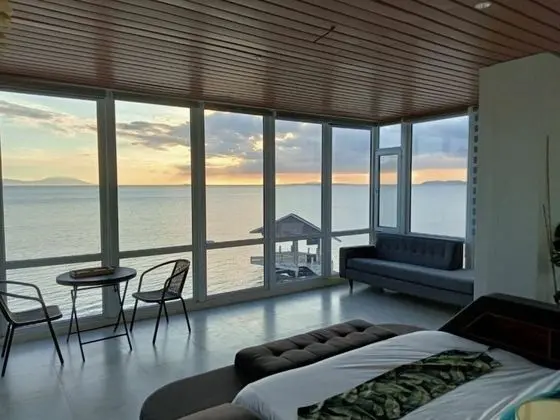 Luxury Oda (Sunset View)