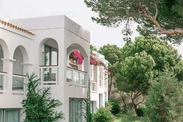 Destino Room double - entrance to Pacha Club included