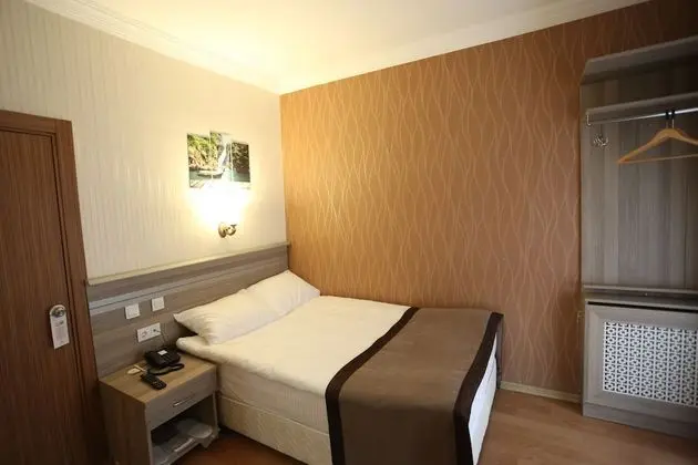 Deluxe Tek Kişilik Oda
