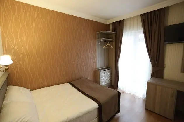 Deluxe Tek Kişilik Oda