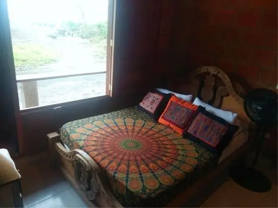 Basic Oda, Deniz Manzaralı