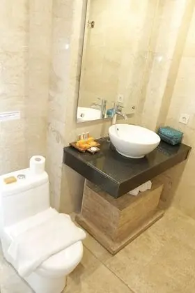 Deluxe Tek Büyük Yataklı Oda, 1 Çift Kişilik veya 2 Tek Kişilik Yatak, Balkon