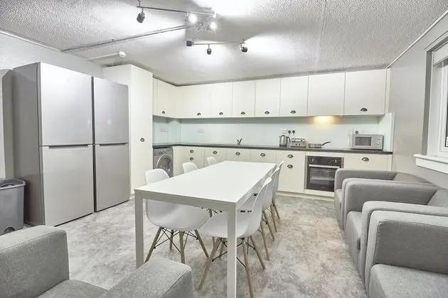 Basic Tek Kişilik Oda, Ortak Banyo (Single Bed)