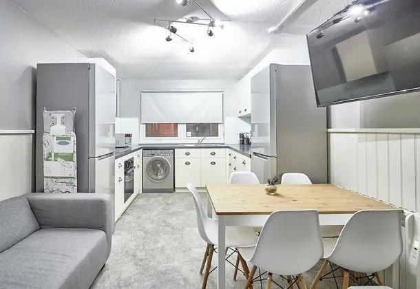 Basic Tek Kişilik Oda, Ortak Banyo (Single Bed)