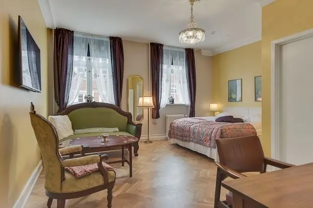 Tek Büyük Yataklı Oda