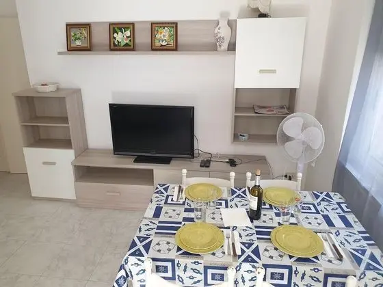 Ev, 2 Yatak Odası, Veranda